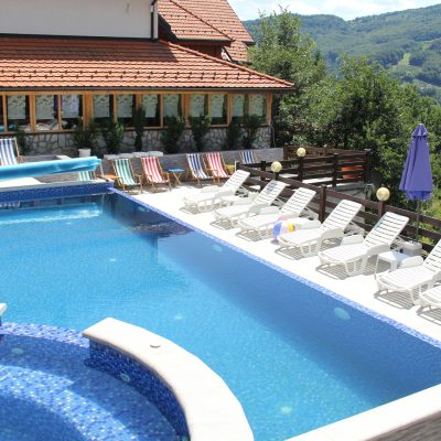 Naše brdo Ivanjica - bazen